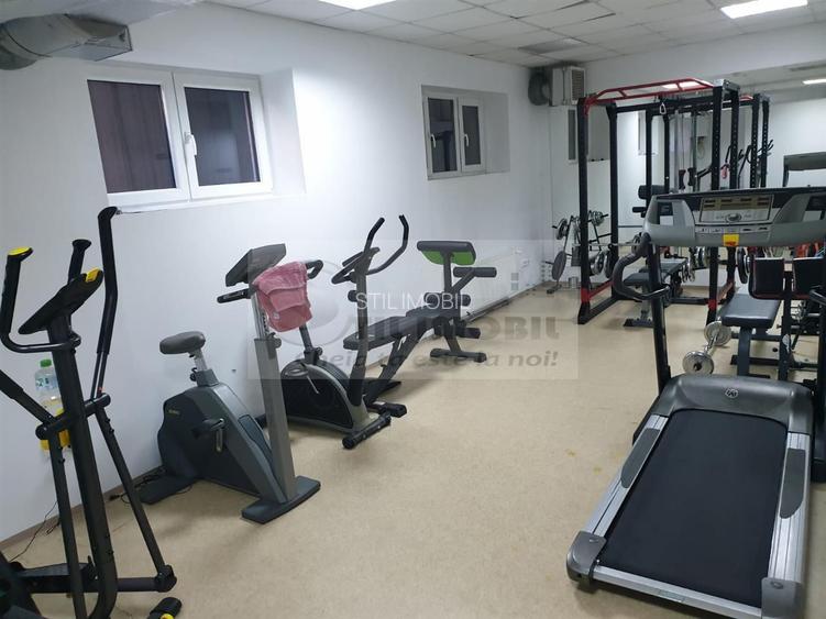 Ap 3 cam, D,74,36 mp, et.2 - Copou – mobilat si utilat 250,000 € - 19