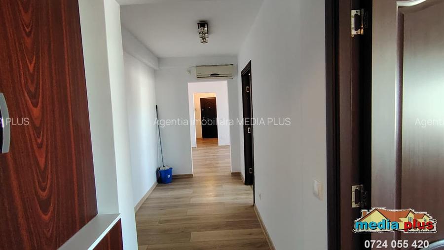 Apartament 3 camere semidecomandat de vânzare – Micro 16 - 8