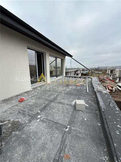 Casa Tip Duplex P+1+M cu 5 camere - 4 bai, 180 MPU, Teren - 190 MP - Comision 0% - 16