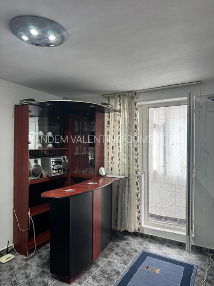 Brancoveanu , Piata Resita - 12