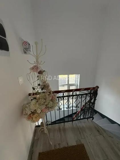 Super Oferta Casa 6 camere De Inchiriat Mosilor Curte Parcare Renovata - 14