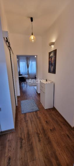 Ap. 2 camere, in Peninsula zona Cazino, termen lung. Renovat integral.  - 2