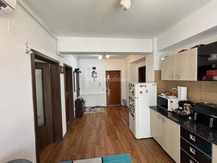 Apartament 2 camere, decomandat, Buna Ziua, mobilat, parcare - 3