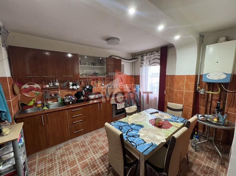 Apartament 3 camere decomandat |2 Bai | Boxa la subsol | Zona Soarelui - 5