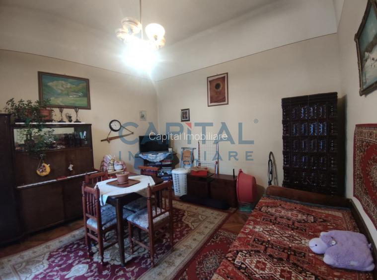 Fara comision! 3 camere tavan inalt, 68 mp, etaj 1 , curte comuna, Central - 5