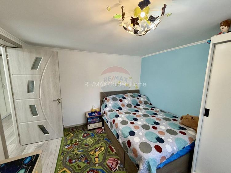 Casă / Vilă cu 4 camere de vânzare în zona Central - 34