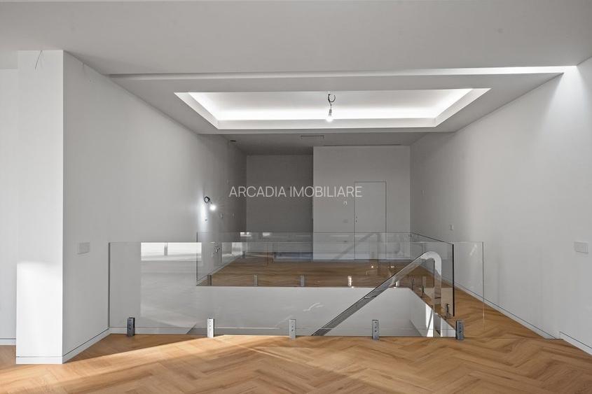 Duplex premium 5 camere | Herastrau | 240 mp utili | 2 locuri de parcare | 3 bai - 2