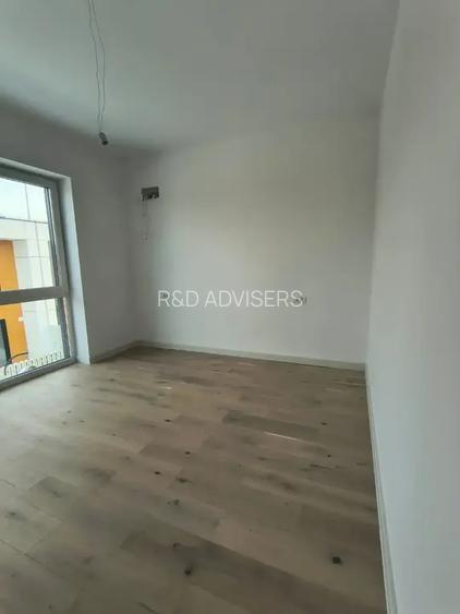 Apartament 4 camere - 12