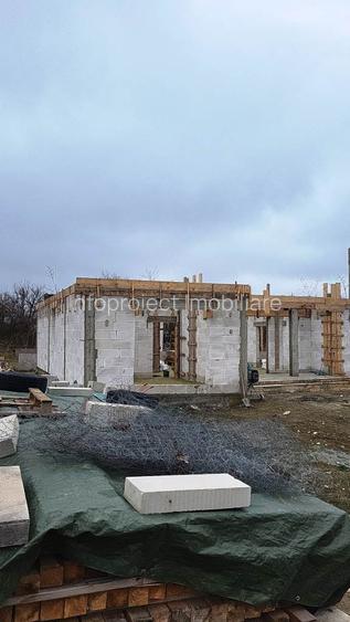 Casă în construcție Vernești, cartier nou - 5