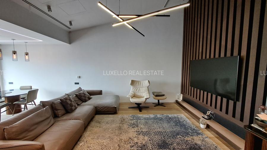 APARTAMENT 4 CAMERE CU SCARA INTERIOARA TIP LOFT -ULTRA LUX - 4