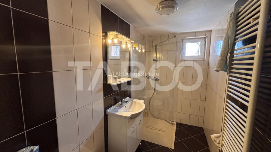 Casa de vanzare individuala zona Sura Mare 900 mp teren - 19