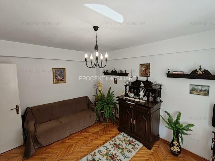 Garsoniera  Judetean - 2