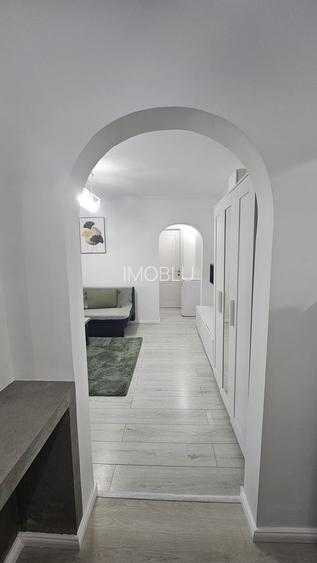 Ap renovat, 2 camere, et. 4/10, zona Ghe. Lazar! - 17