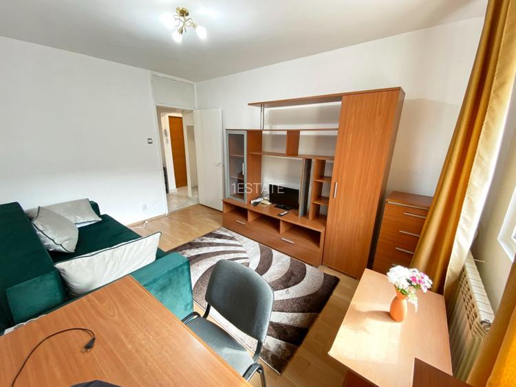 Garsoniera, 28 mp, etaj 3/4, zona Lacul Tei - 4 minute pama la parcul Circului - 3