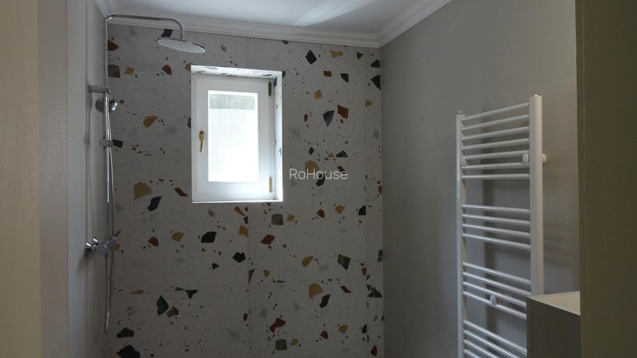 Apartament in casa recent renovat , parcare in curte, zona centrala - 16