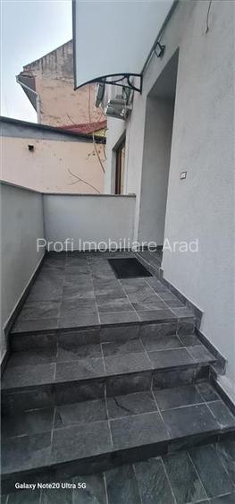 Ap. 2 camere central, zona Teatru, renovat - 2