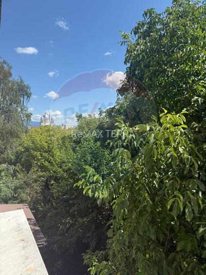 DE INCHIRIAT APARTAMENT LUX  zona Vivo Mall - 11