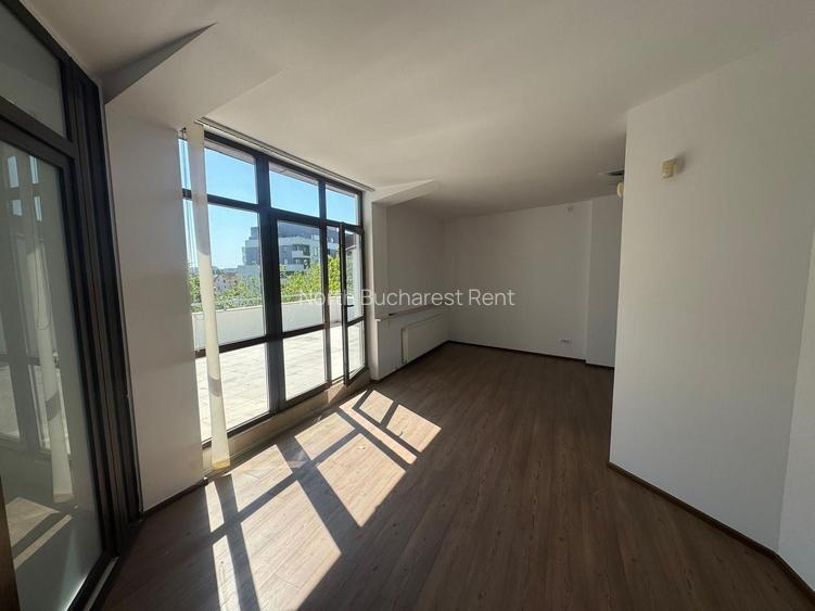 Spatiu Birouri | 3 Etaje | Parcare Proprie | 300mp - 11