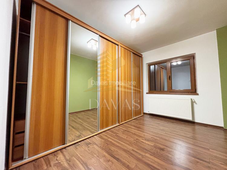 Apartament cu 3 camere decomandate | Între Lacuri | etaj intermediar - 8