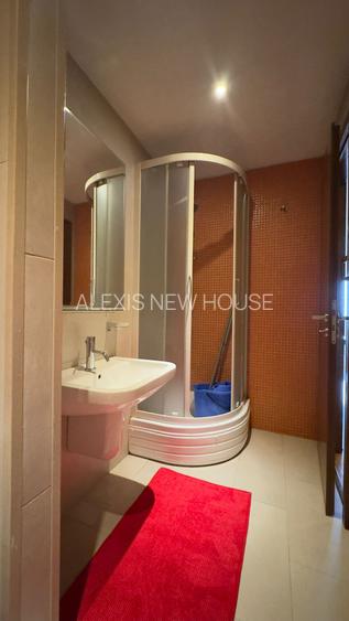 Apartament 3 camere de închiriat – parter înalt, vedere la mare, complex privat - 10