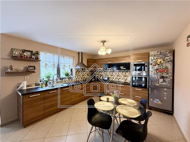 Casa de vanzare in Sibiu - individuala - 189 mp utili - teren 550 mp - 3