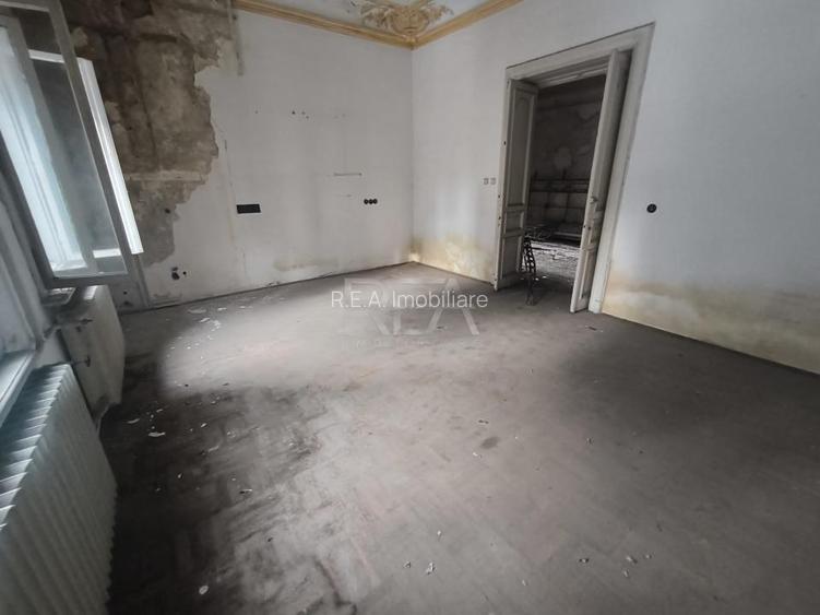 Casa, Calea Dorobanti   - 33