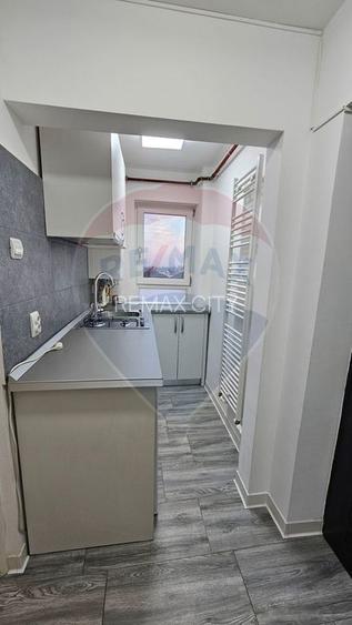 Apartament cu 1 camere de închiriat în zona 1 Mai - 6