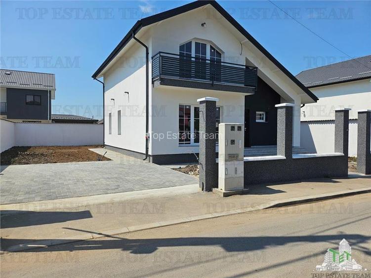 Vila moderna individuala pe stil Venetian cu 4 camere , 2 bai, Living open space - 4