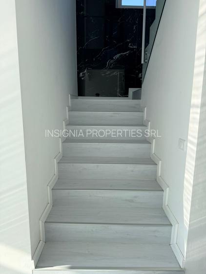 Vila-zona Pipera-Tunari-P+1Et, 4 camere, 3 bai, 2 parcari, 150 mpu, 311 mp teren - 15