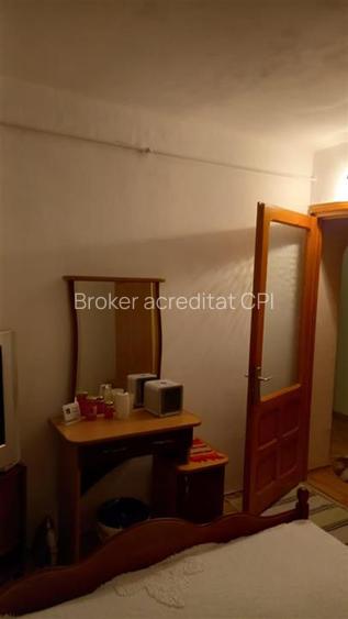 Apartament 2 camere semidecomandate,zona Cora - 6