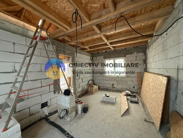 Casă + teren 2335 mp de vânzare – comuna Bodesti - 14