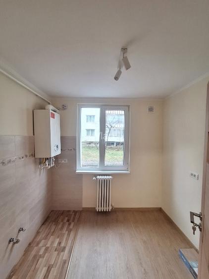 Spatiu birou 37.6mp / Strada Petru Rares - 4