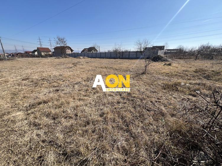 De vanzare 1.172 mp Teren cu proiect autorizat pentru case înșiruite - 2