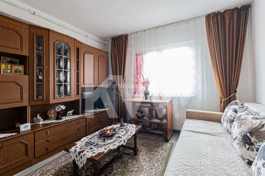 Camera de cămin tip garsoniera lângă Piață Tractorul - 2