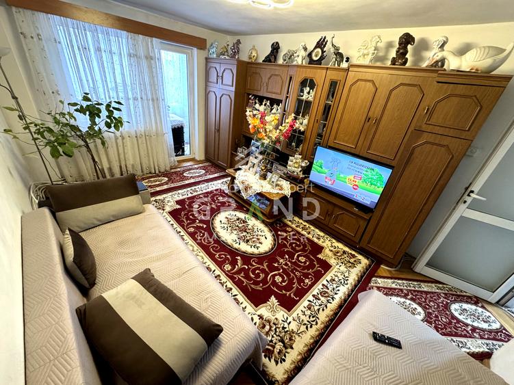 3 camere decomandate | 2 Balcoane | Etaj 1 | Mănăștur/Mehedinți - 2