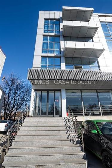 Spatiu 442 mp - et 1 - 5 locuri parcare - Mihai Bravu - 21