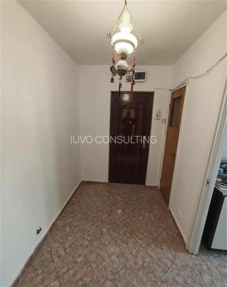 Vanzare Apartament 3 Camere Semidecomandat Berceni-Al.Niculitel - 9