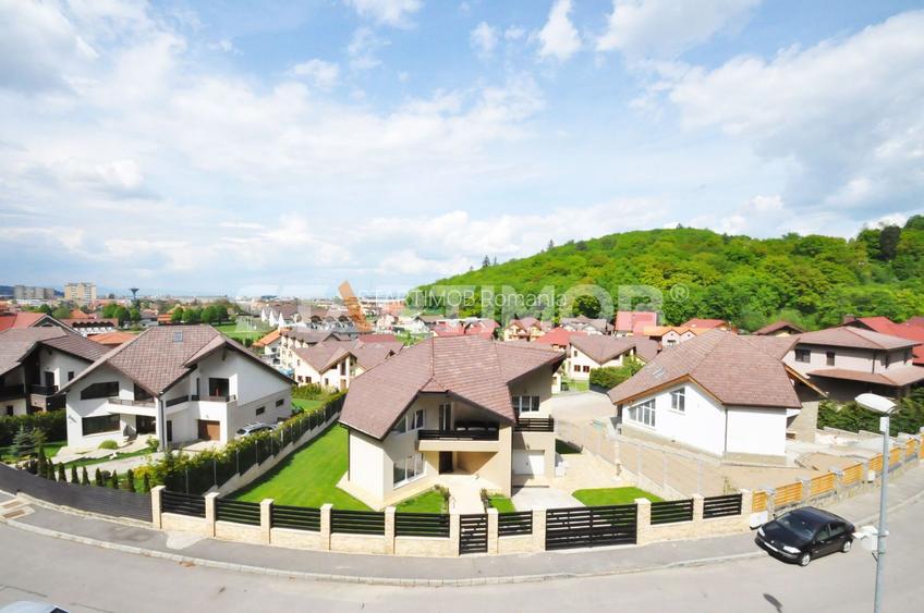 Vila mobilata tip duplex 5 camere - 11