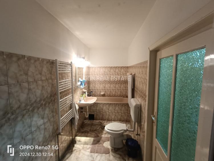 Casă de vânzare - 9