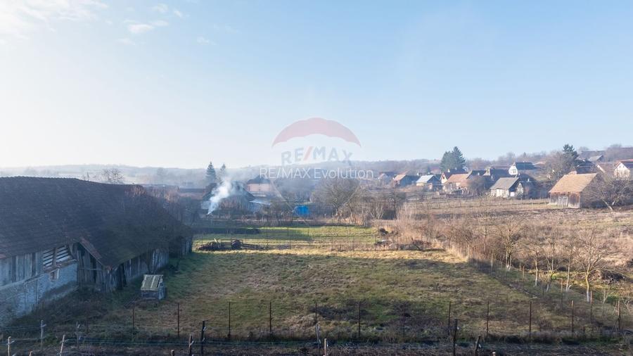 Comision 0%! 2 case Cincu, teren 2134mp, sura & curte libera - 33