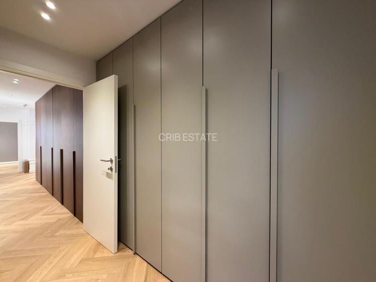 4 Camere Upsite Promenada Mall Aviatiei 2 locuri de parcare + boxa  - 14