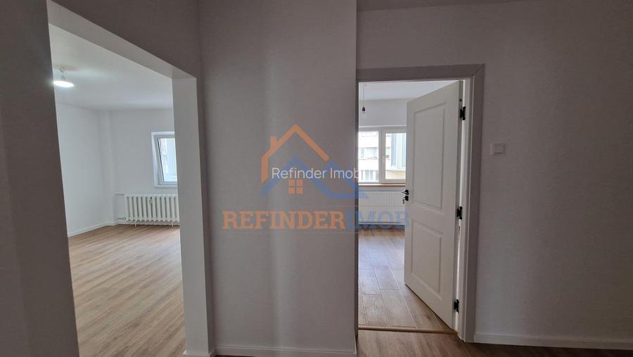 Apartament de vanzare cu 3 camere, zona Nerva Traian - 9