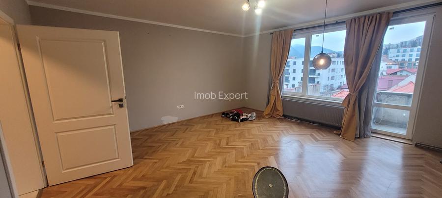 Inchiriez apartament cu 3 camere, Blumana - 9