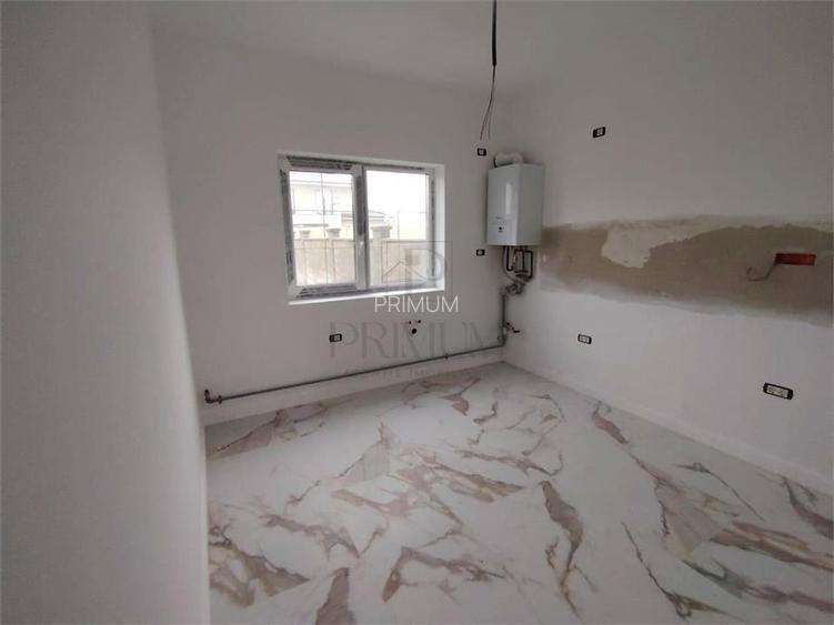 Duplex 5 camere - bucatarie separata - toate utilitatile - 7