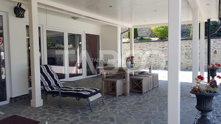 Casa 7 camere 6 bai terase teren 1180mp aproape de Castel si Poveste - 38