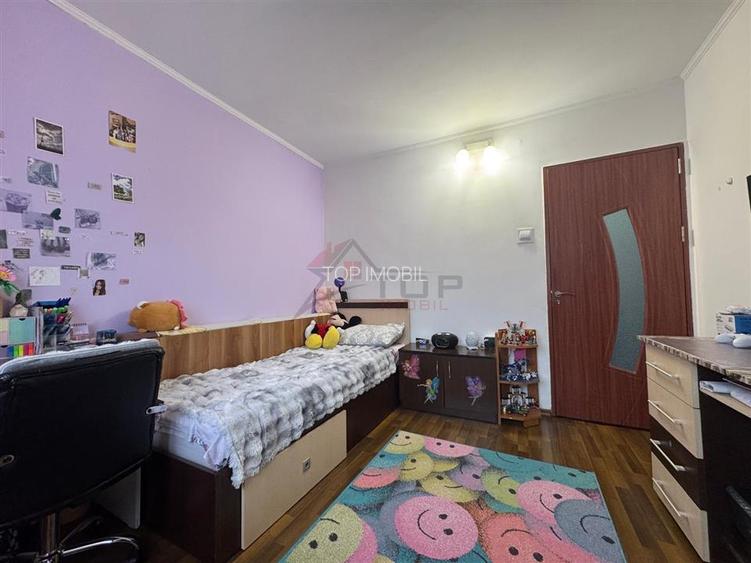 Etaj 3, apartament cu 2 camere Mircea cel Batran - 6