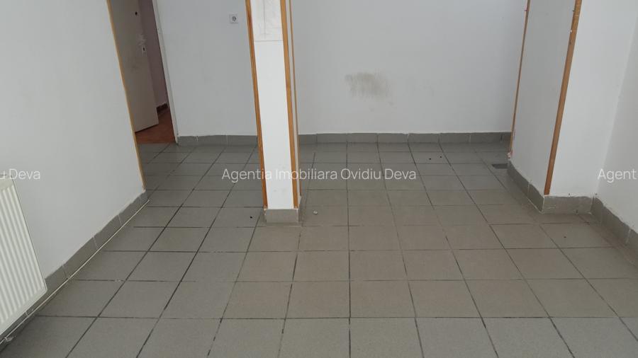 Vand spatiu comercial in Deva, zona ultracentrala ( I. Creanga), 70 mp - 4