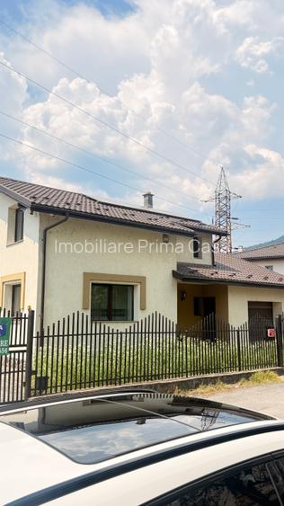 ZONA PRONTO Casă P+E 200 mp, 2 garaje, teren 723mp