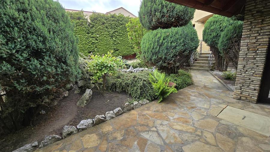 Casa de Lux - in Suceava! De vanzare - 0727817187