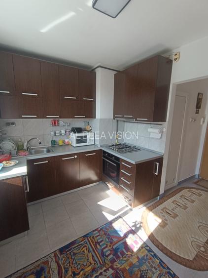 Apartament 2 camere, de vânzare, Gheorgheni , strada Bizusa, zona Mercur - 4